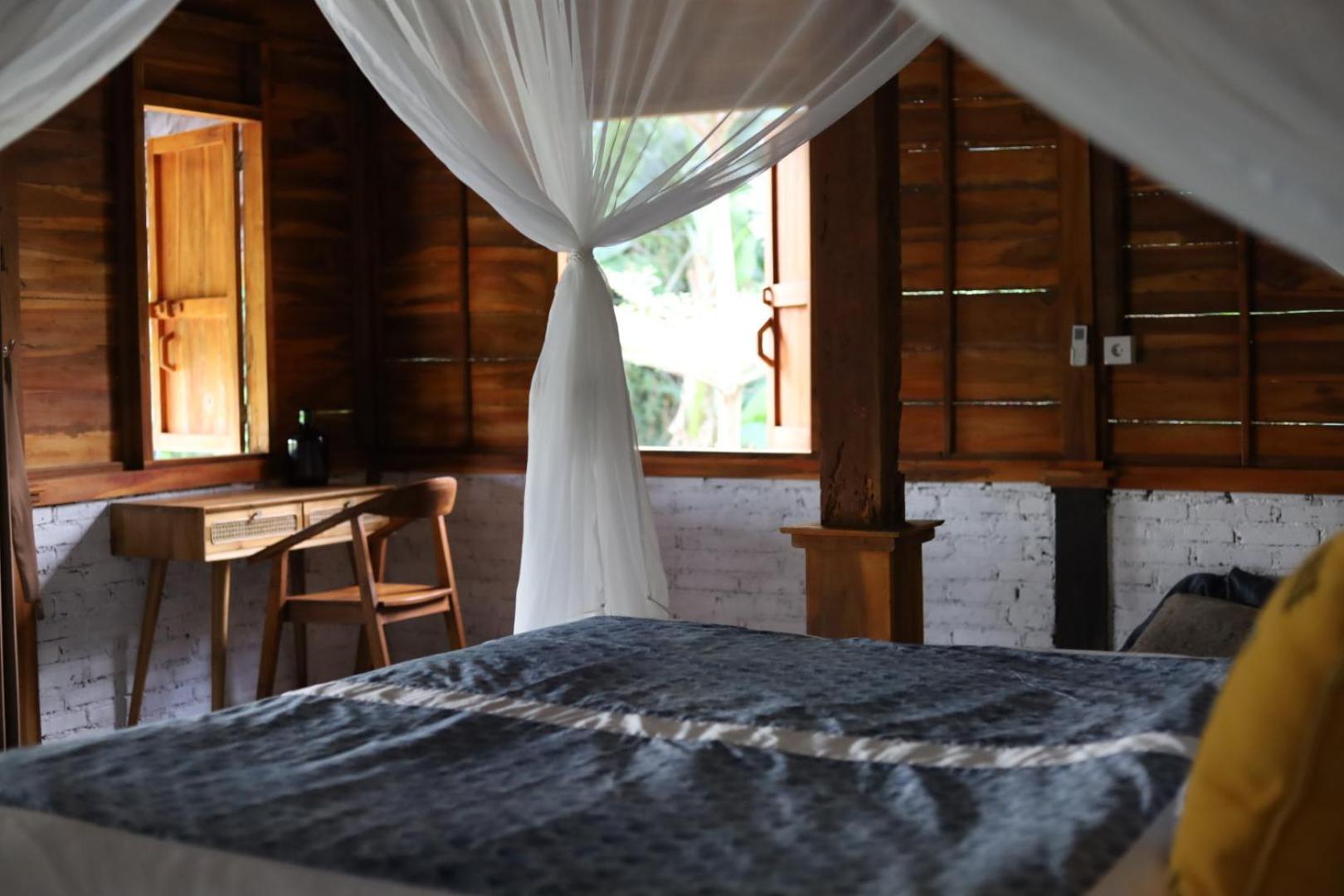 Bed and Breakfast Ubuntu Eco Yoga Retreat Canggu Exterior foto